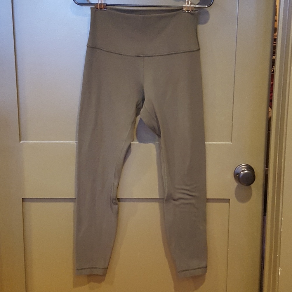 Lululemon Align legging 7/8 | Dark Olive | 8